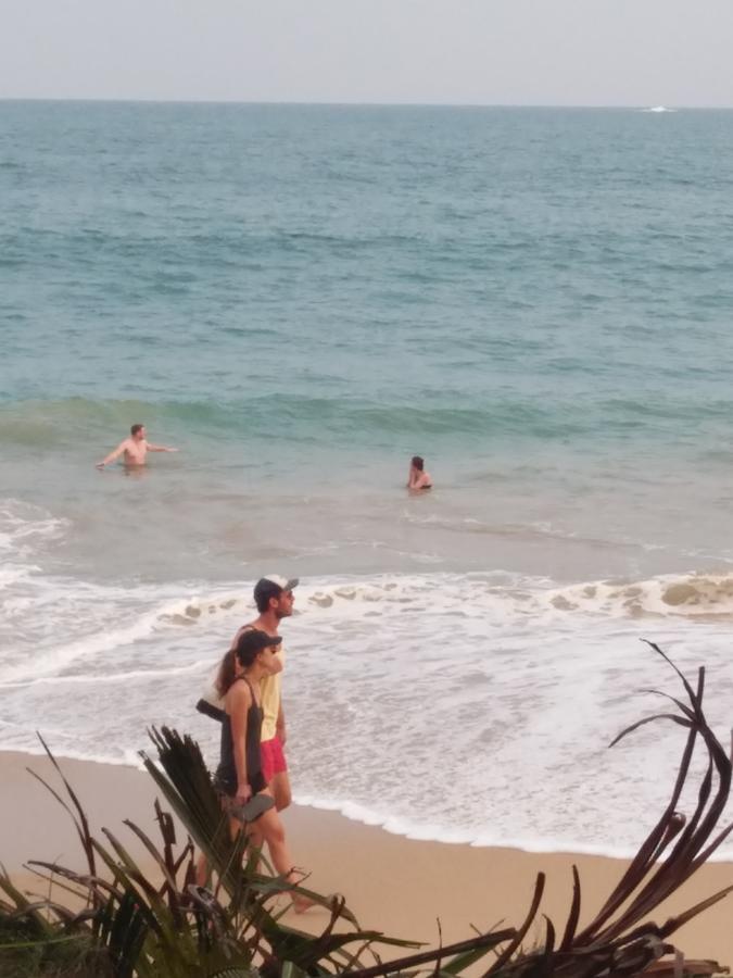 Canoe Beach Resort タンガラ エクステリア 写真